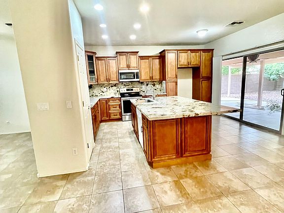 2nd image of 9449 W Quail Ave