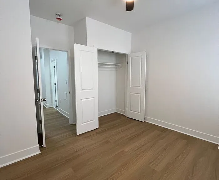 2399 Guilford Ave — Photo 18