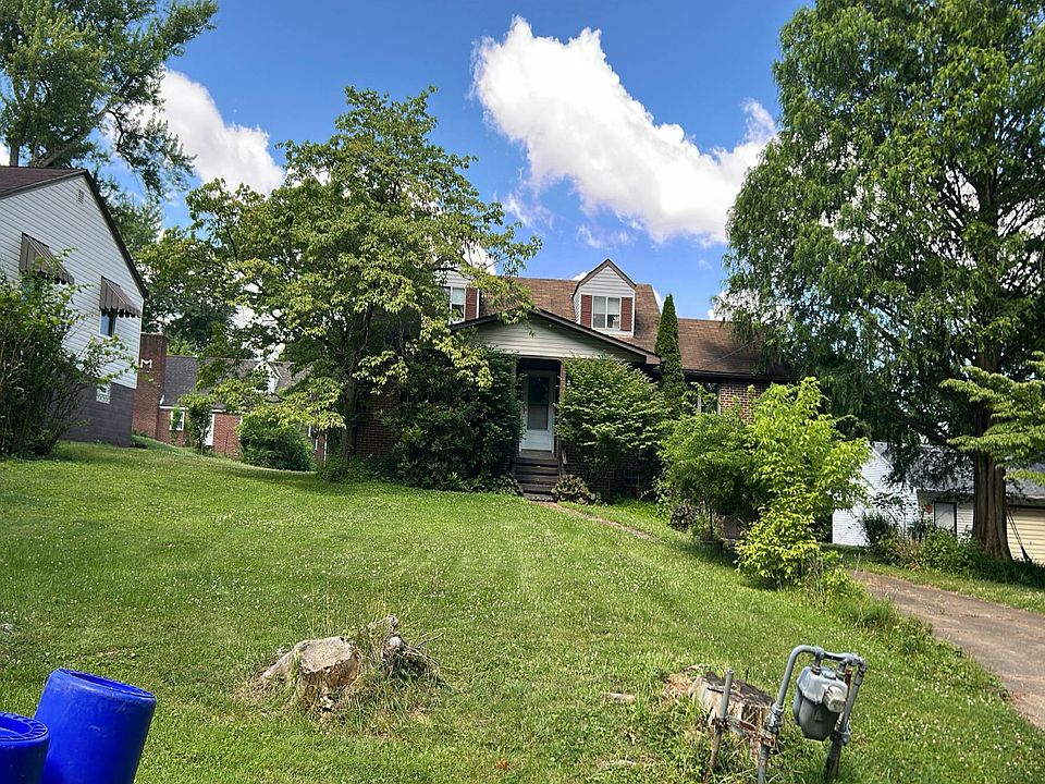 1st image of 433 Cottage Ln