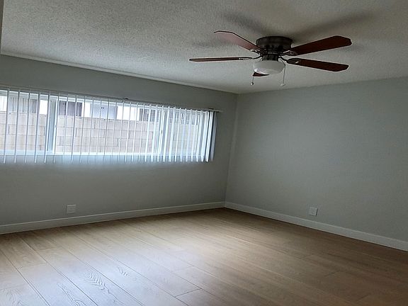 5th image of 4269 W 4th St