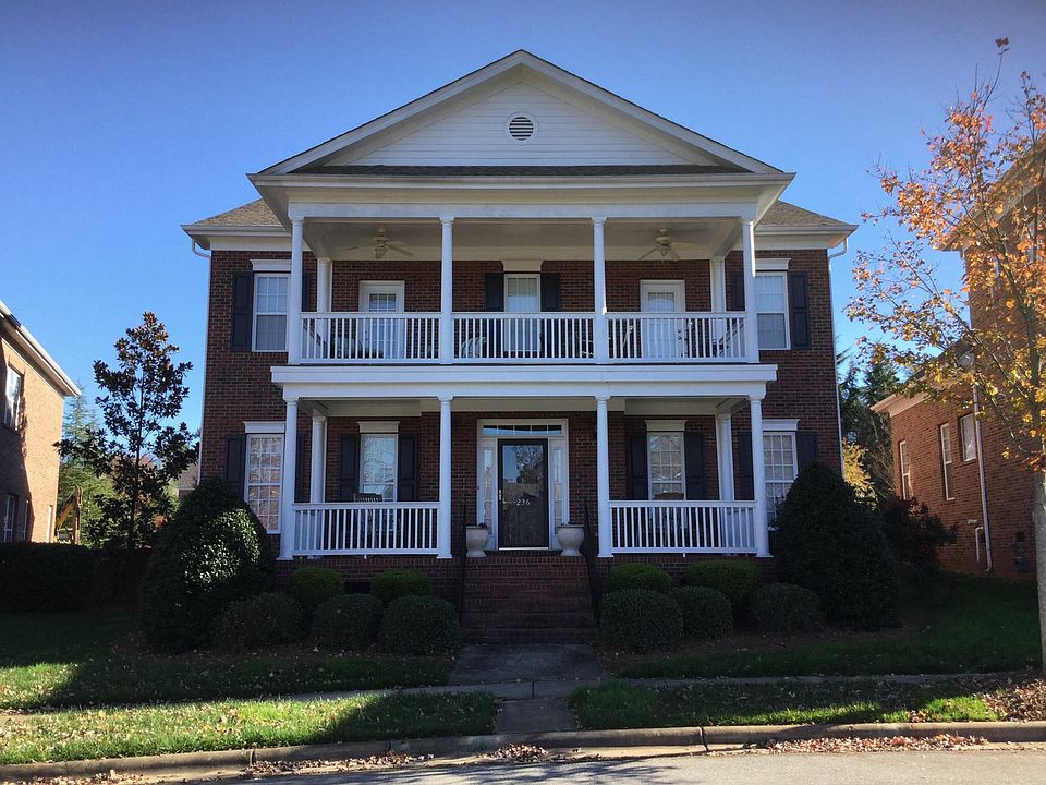 1st image of 236 Hawthorne Park Ave