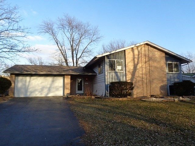 1st image of 6121 Jackson Ct