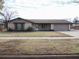 6705 Kit Carson Trl, Wichita Falls, TX 76310