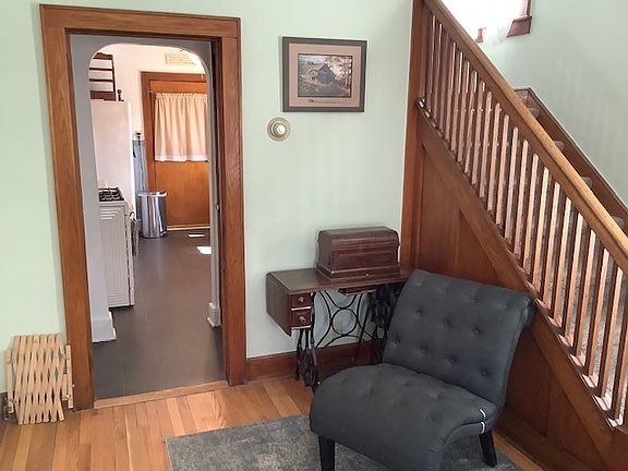 5th image of 92 Jay St