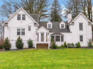 3 Alden Rd, Chappaqua, NY 10514