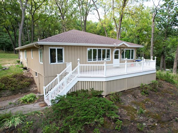 W281N3405 Taylors Woods Rd