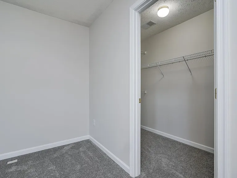 1432 Pangbourne Way — Photo 19