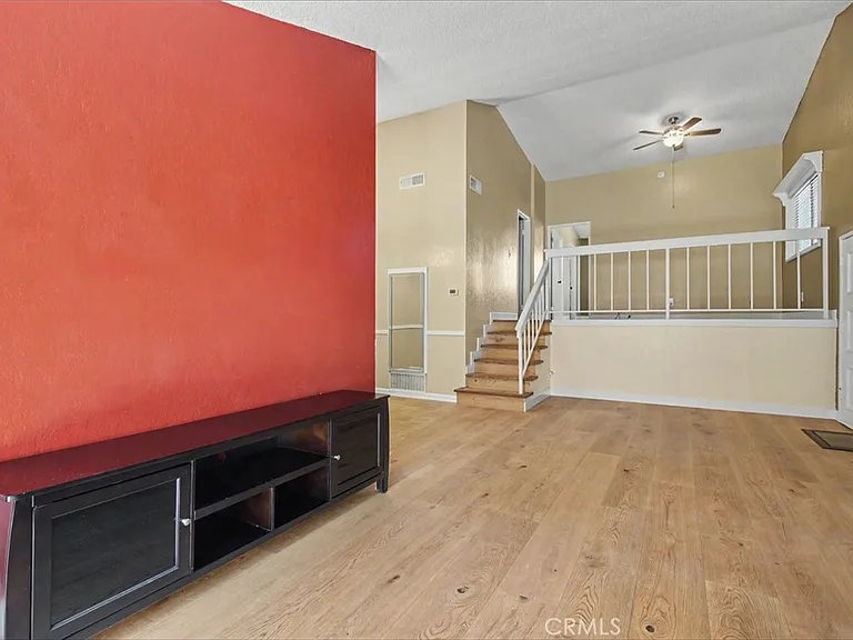 21019 Gresham St #22 — Photo 2
