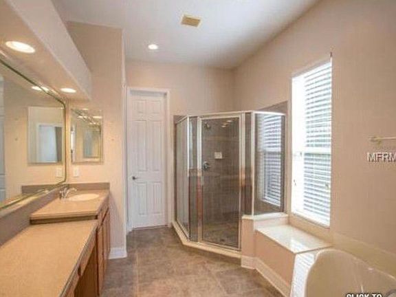 5th image of 2205 Northumbria Dr