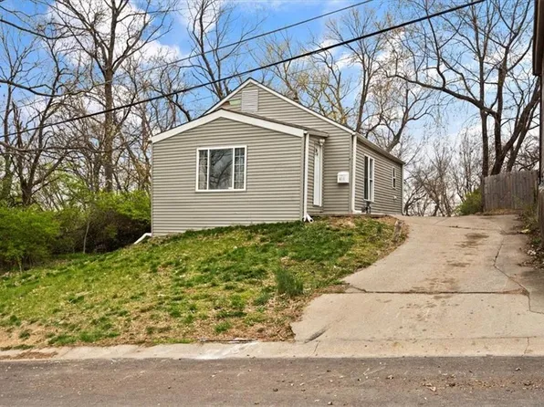 411 S Tennessee Ave, Independence, MO 64053