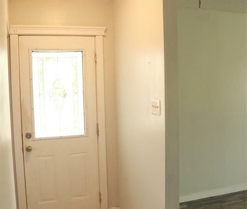 2nd image of 30 Chandler Pl