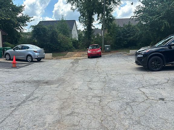 5th image of 3165 Olive Tree Ct