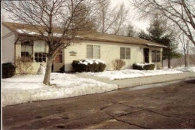 2nd image of 227 Country Pl