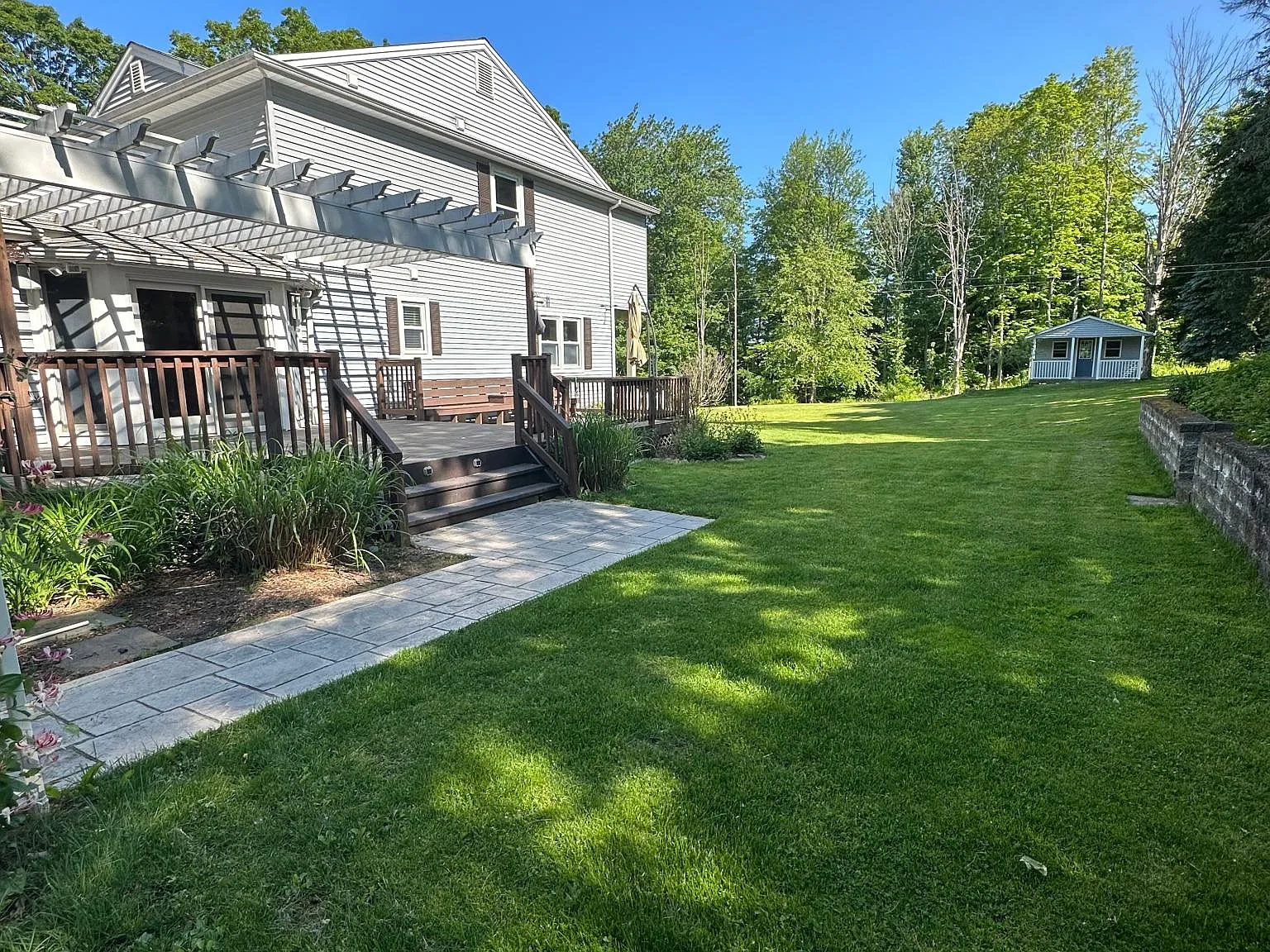 5 bed, 2246 sqft, $3,500 — Photo 3