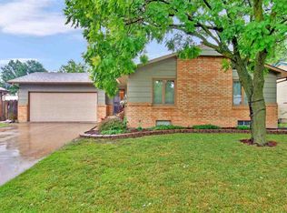 5619 E 39th St N, Wichita, KS 67220