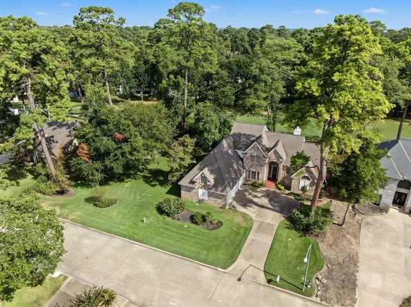 3134 Lake Island Dr, Montgomery, TX 77356