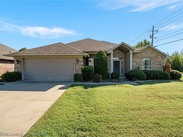 1906 Brookhaven Dr, Alma, AR 72921