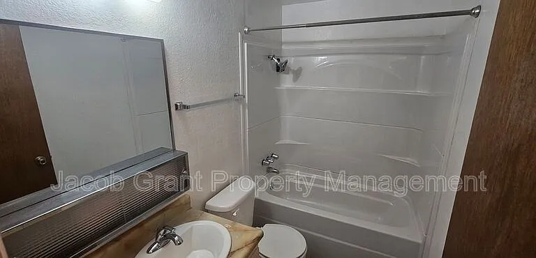 5023 E Walker Ave #A — Photo 12