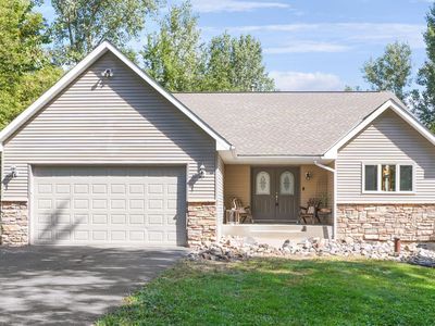 662 Hillary Farm Rd, Hudson, WI, 54016