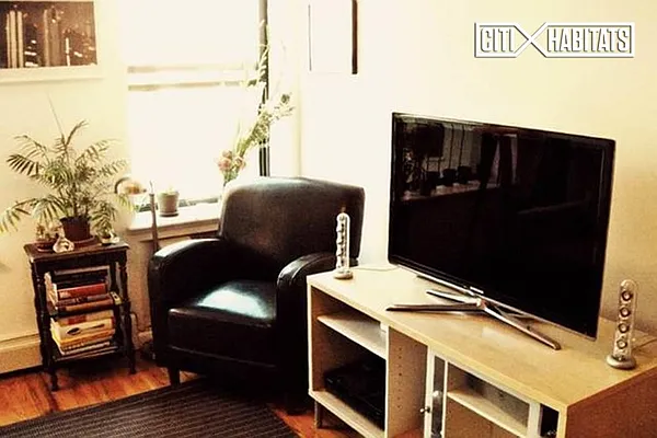 Rented by Citi Habitats | media 11