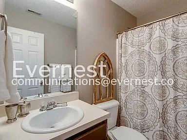 157 Shadow Glen Dr — Photo 17