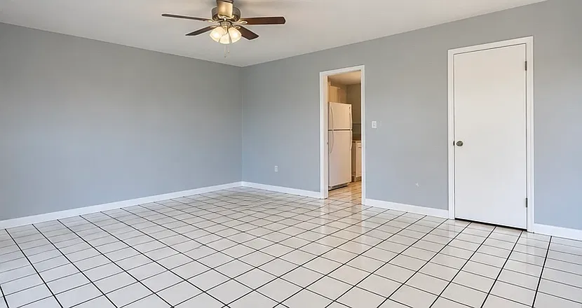 21254 Coulton Ave — Photo 3