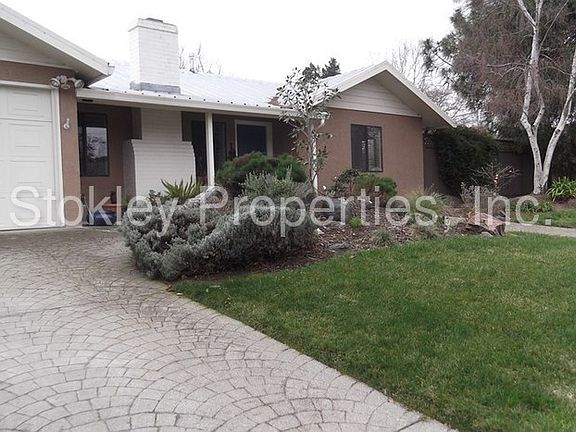 2nd image of 707 Cumberland Dr