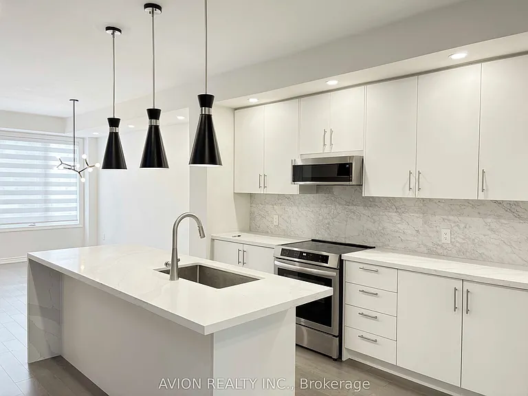 74 Puisaya Dr — Photo 5