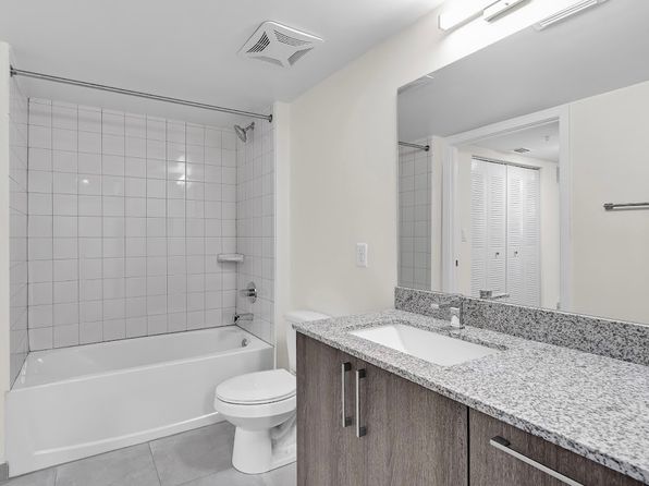 6801 SW 15th St #209