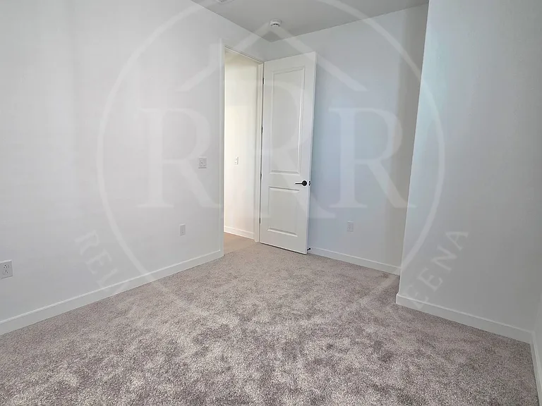 16464 Barnett Ct — Photo 14