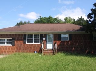 208 Martha Lee Dr, Hampton, VA 23666