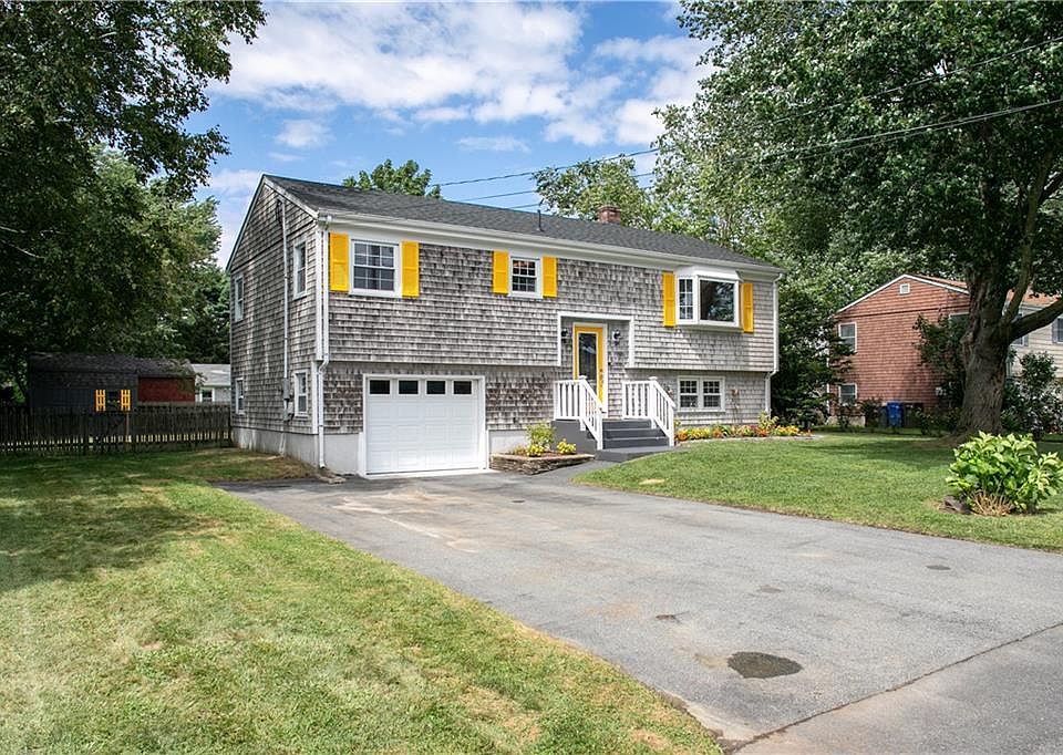 22 Reardon Dr, Middletown, RI 02842 Zillow