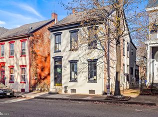 357 Chestnut St, Pottstown, PA 19464