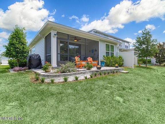 2nd image of 39 LEEWARD ISLAND Drive
