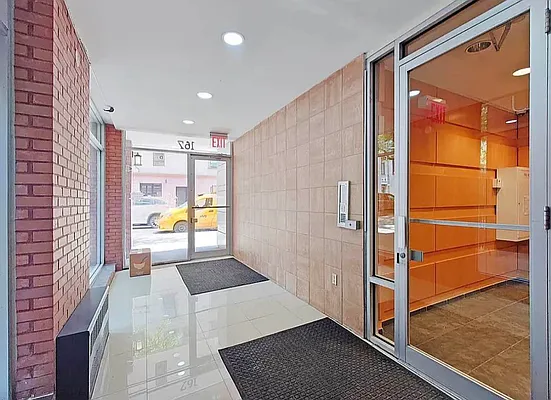 Rented by Living New York | media 9