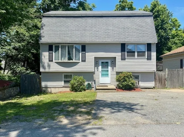 17 Deerfield St, Billerica, MA 01821