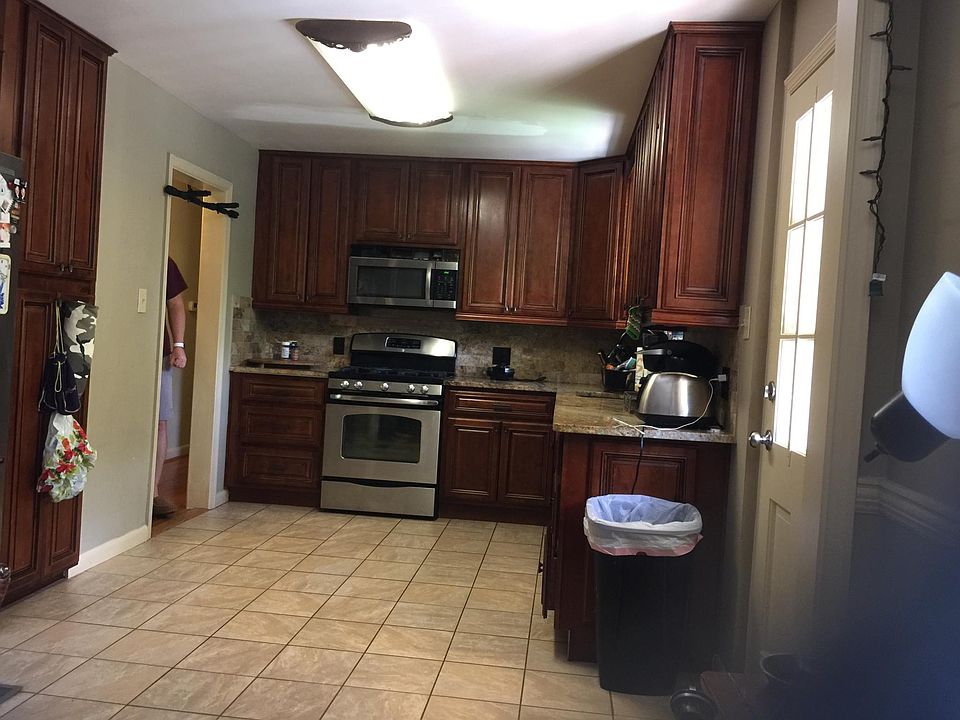 1st image of 5724 Robinwood Ln