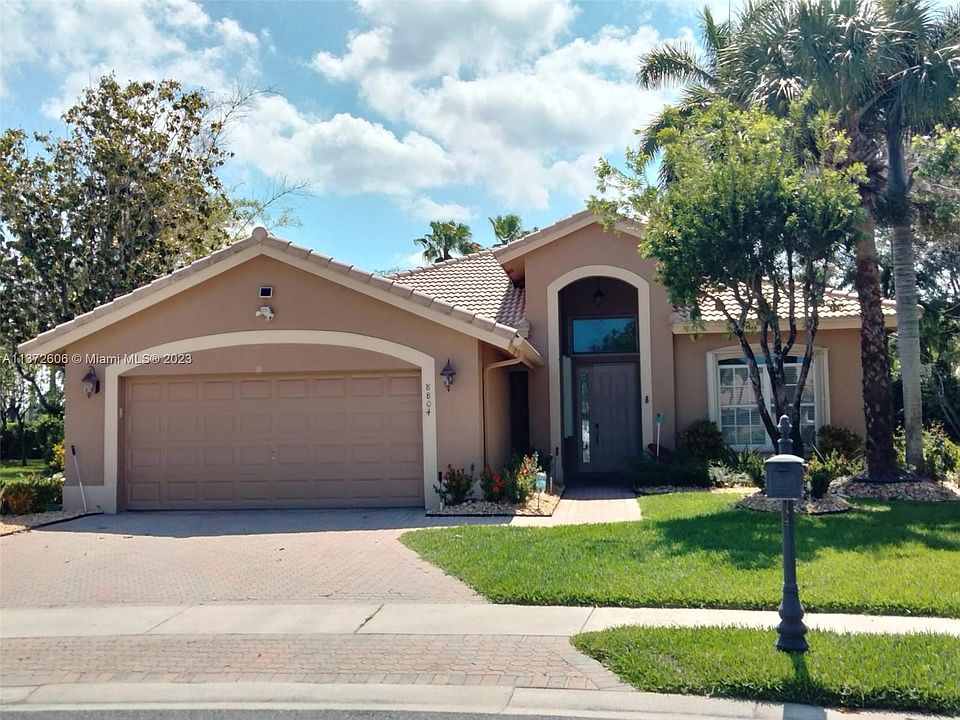 1st image of 8804 Via Tuscany Dr