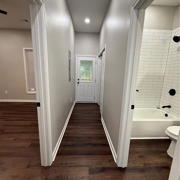 2540 Old Peachtree Rd — Photo 5