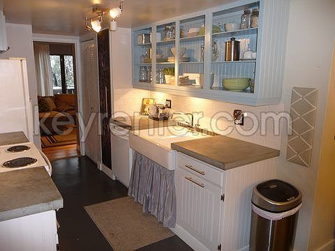 4th image of 4616 S Woodduck Ln