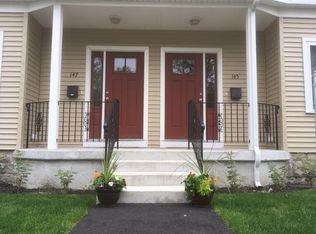 145 Meadowcroft St, Lowell, MA 01852