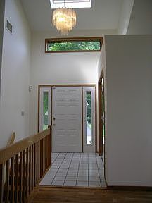 2nd image of 176 Arbor Crst