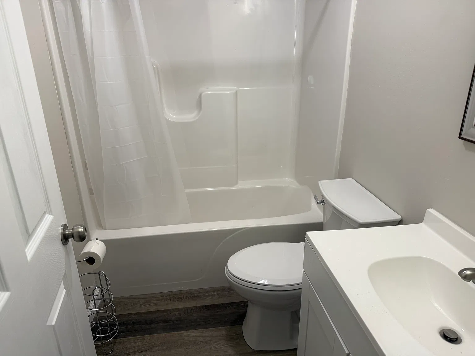 2 bed, 940 sqft, $1,750 — Photo 4