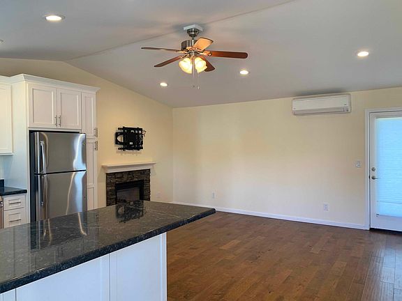 5th image of 924 E Mockingbird Ln #Adu