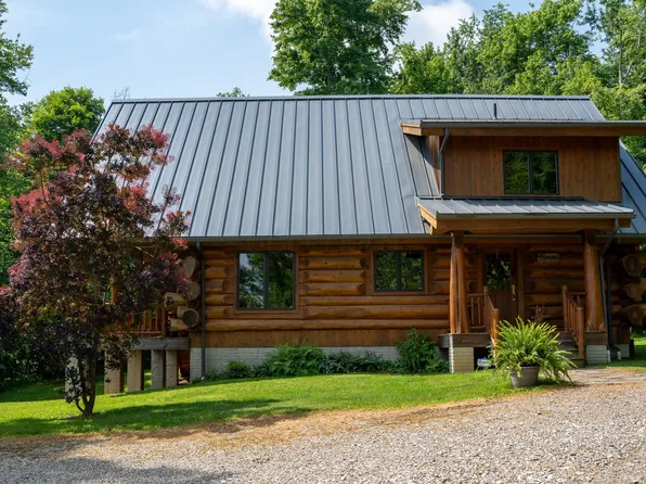 4080 Jacksontown Rd, Heath, OH 43056