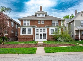 4934 Davenport St, Omaha, NE 68132