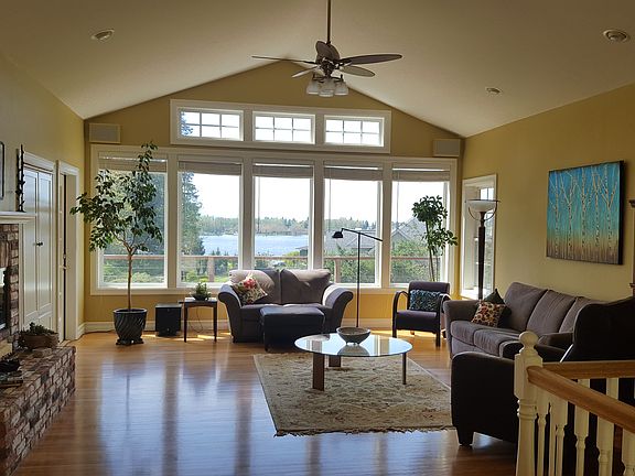 4th image of 1741 Northshore Dr