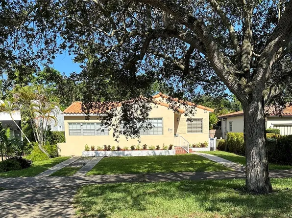243 South Dr, Miami Springs, FL 33166