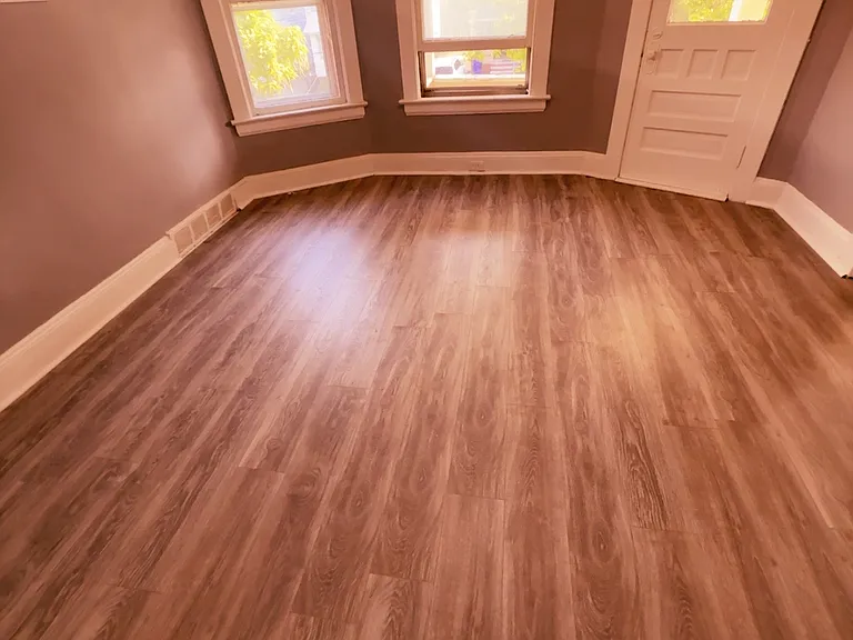 948 Royal Rd #2 — Photo 6