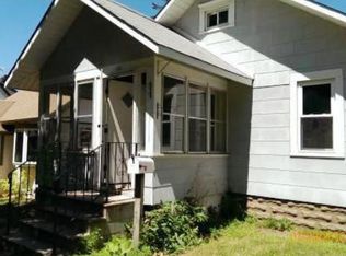 1101 6th St E, Saint Paul, MN 55106